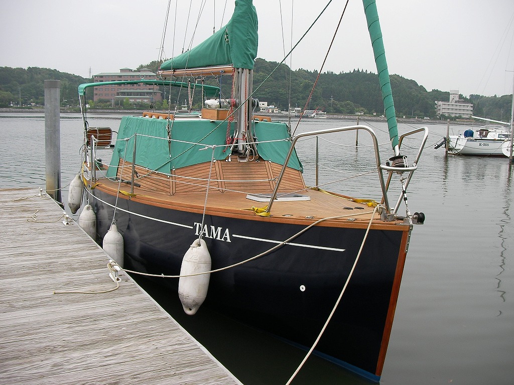 WOODY MARVEL 67 - 21世紀の木造艇 WOODYヨット 足立ヨット造船